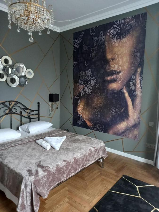 Santorini Hotel Codru ภายนอก รูปภาพ