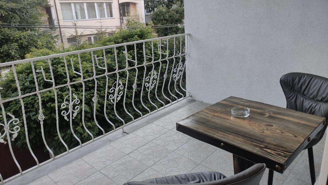 Santorini Hotel Codru ภายนอก รูปภาพ